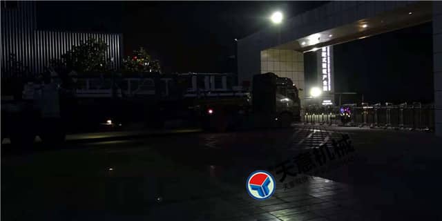 国庆时节世界杯信誉买球机械发货忙