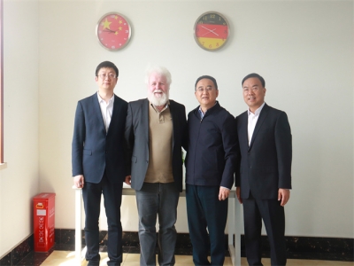 市人大常委会主任王宏伟会见德国合作伙伴海德先生推动世界杯信誉买球机械合作项目