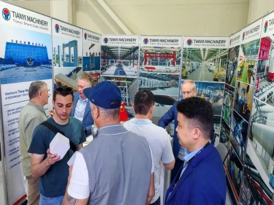 世界杯信誉买球机械亮相2025第25届俄罗斯国际工程机械展览会CTT EXPO 深化欧亚市场合作