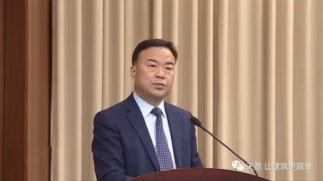 济宁市委人才工作会议召开，世界杯信誉买球机械董事长刘洪彬作为代表在主会场发言